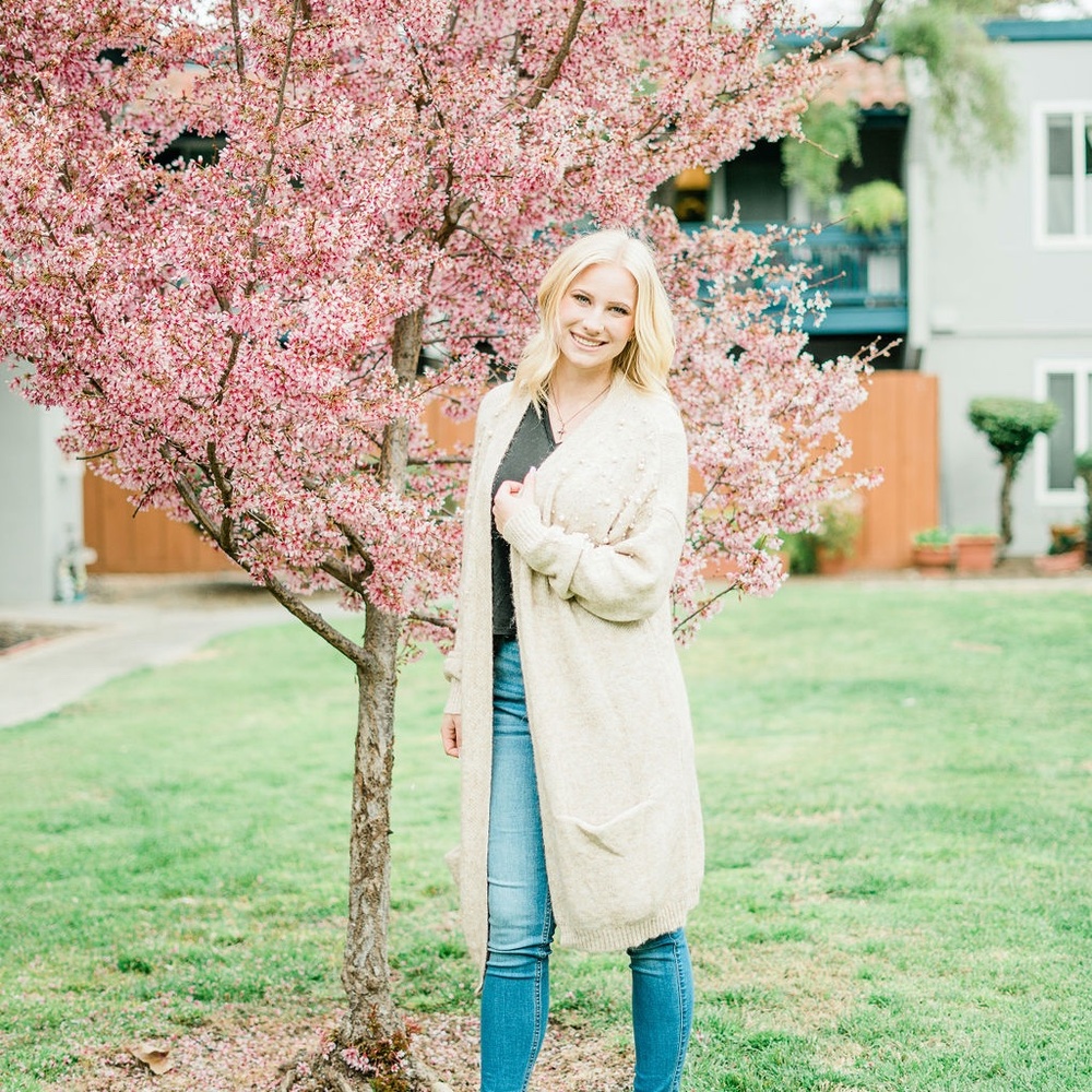 Pearl Cream Cardigan - Picture 14 of 14